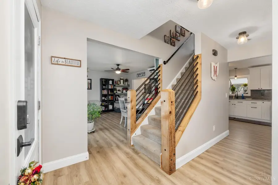 118 Shoemaker Drive, Loveland, OH 45140 - Image #2