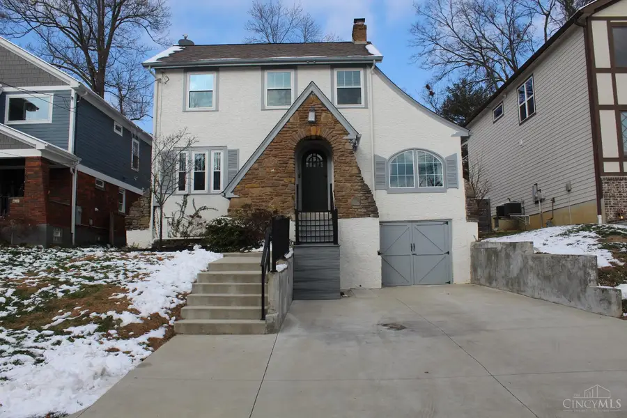 3110 Kinmont Street, Cincinnati, OH 45208 - Image #2