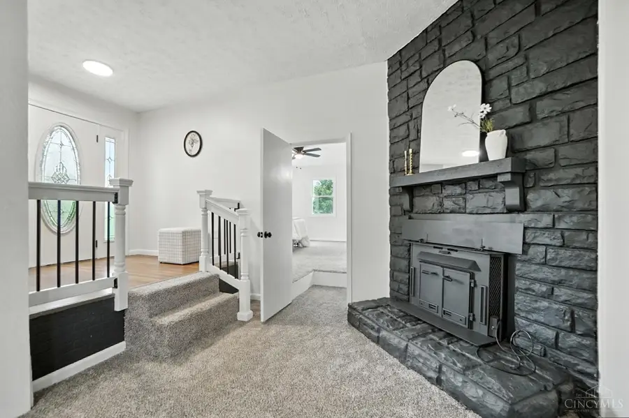 427 Old St Rt 122, Clear Creek, OH 45036 - Image #3