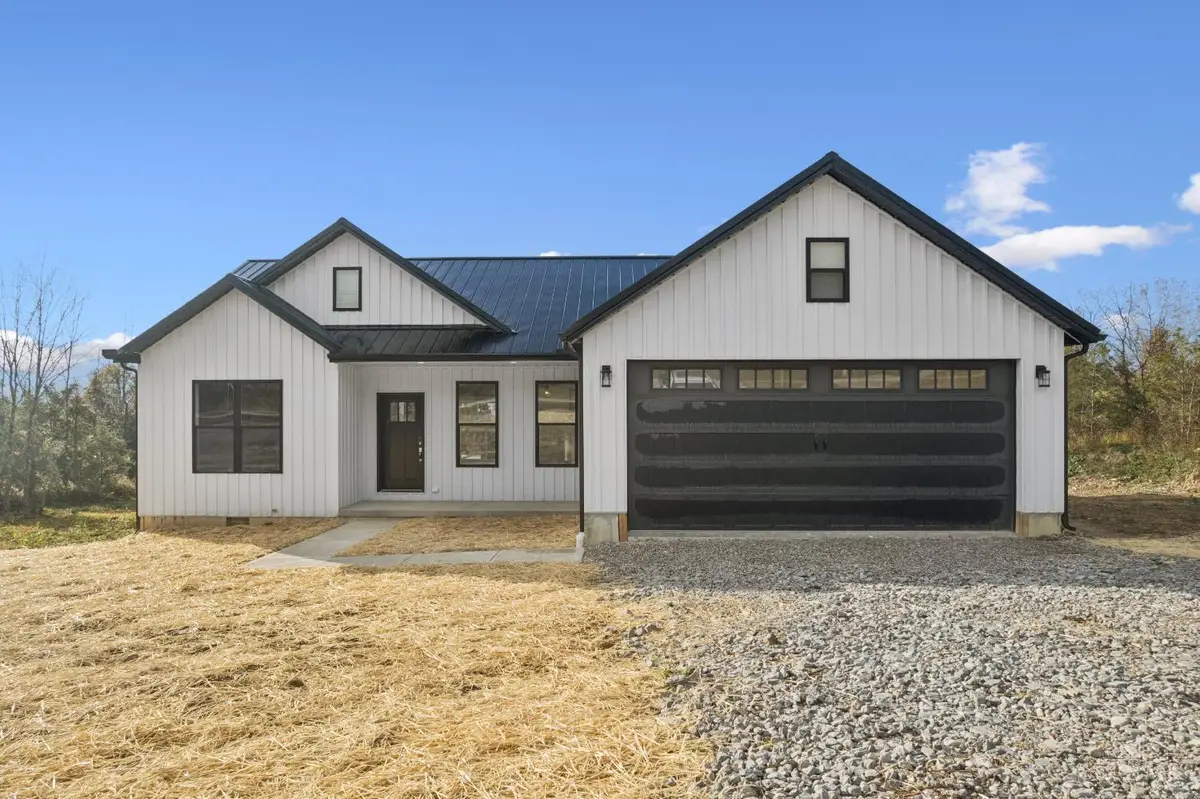 5643 Old State Route 32, Bratton Township, OH 45660 - Image #1