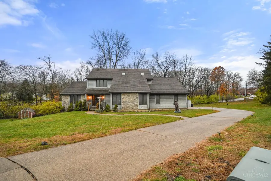 1749 Gloucester Drive, Fairfield, OH 45014 - Image #2