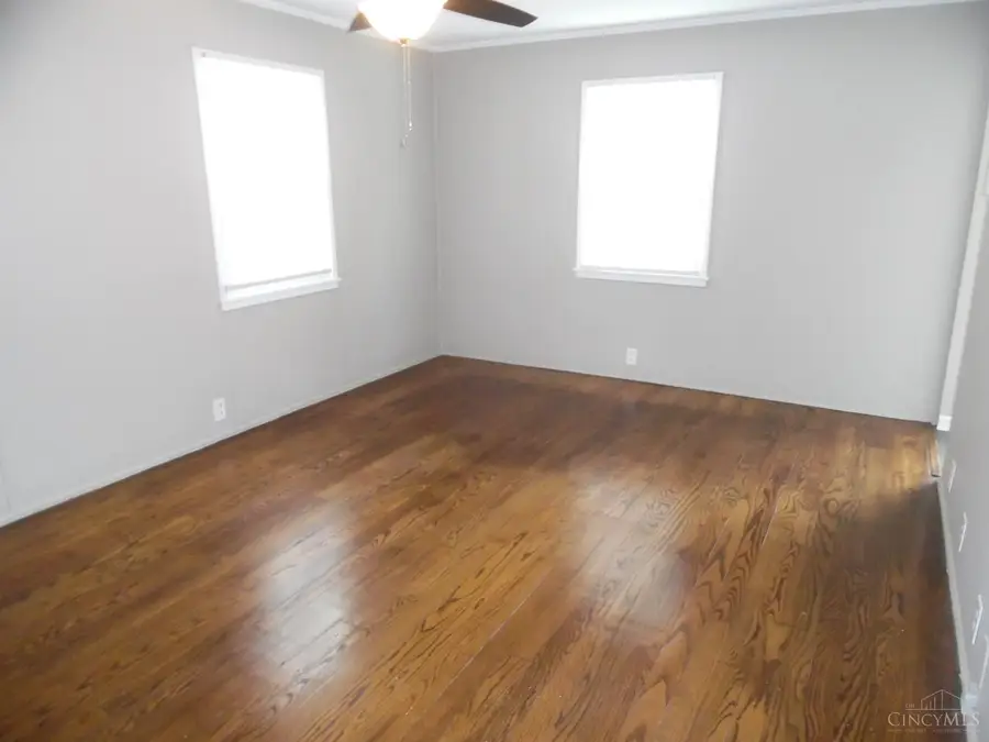 6427 Mayflower Avenue, Cincinnati, OH 45237 - Image #3