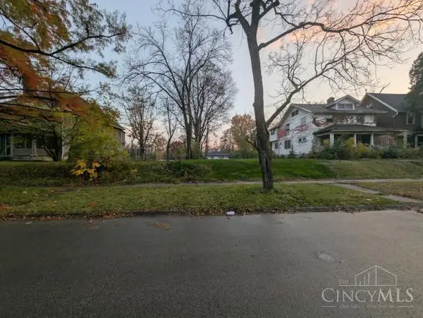 108 Cambridge Avenue, Dayton, OH 45406