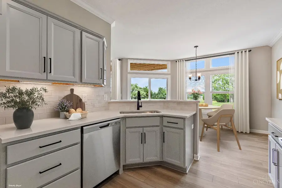 463 Valhalla Court #9-202, Turtlecreek, OH 45036 - Image #3