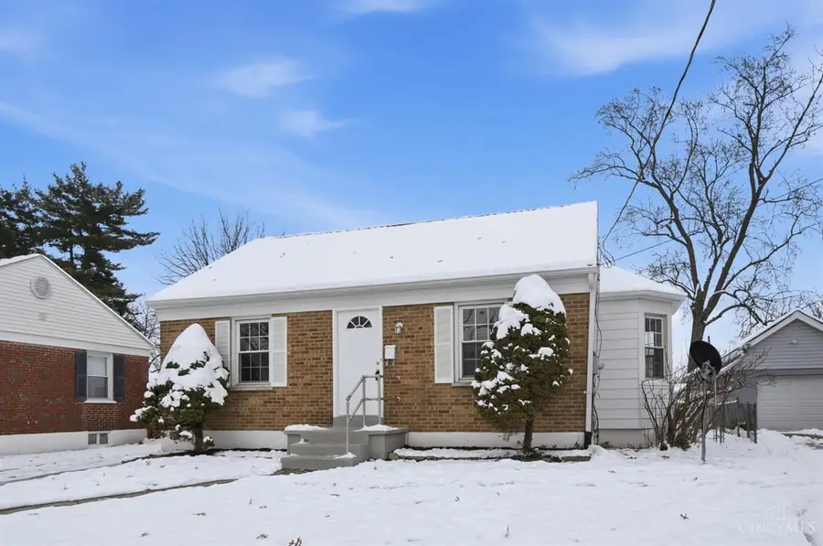 7708 Eustis Court, Deer Park, OH 45236 - Image #2