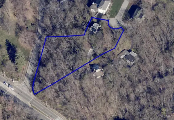 4831 Raeburn, Cincinnati, OH 45223