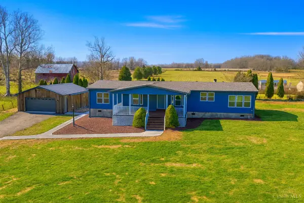 6911 N Graham Road, Madison, IN 47250