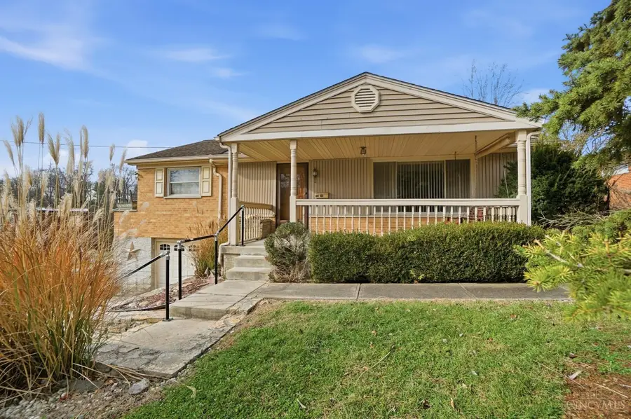 113 Waxwing Drive, Reading, OH 45236 - Image #2