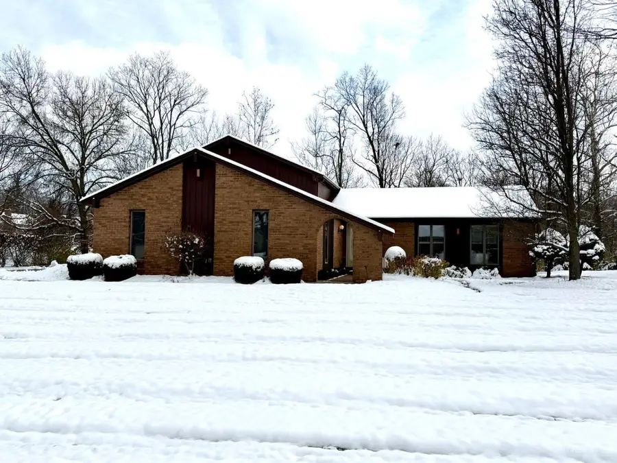 5895 Quailhill Drive, Bridgetown, OH 45233 - Image #2