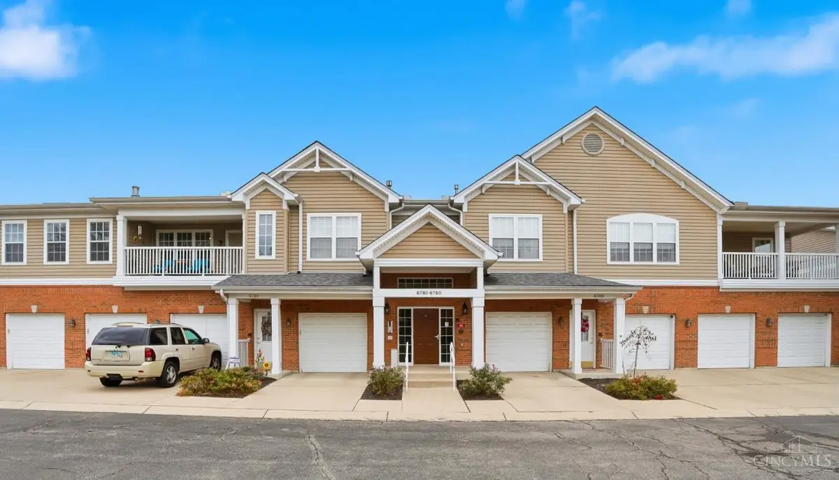 6770 Kelseys Oak Court, Green Township, OH 45248 - Image #1