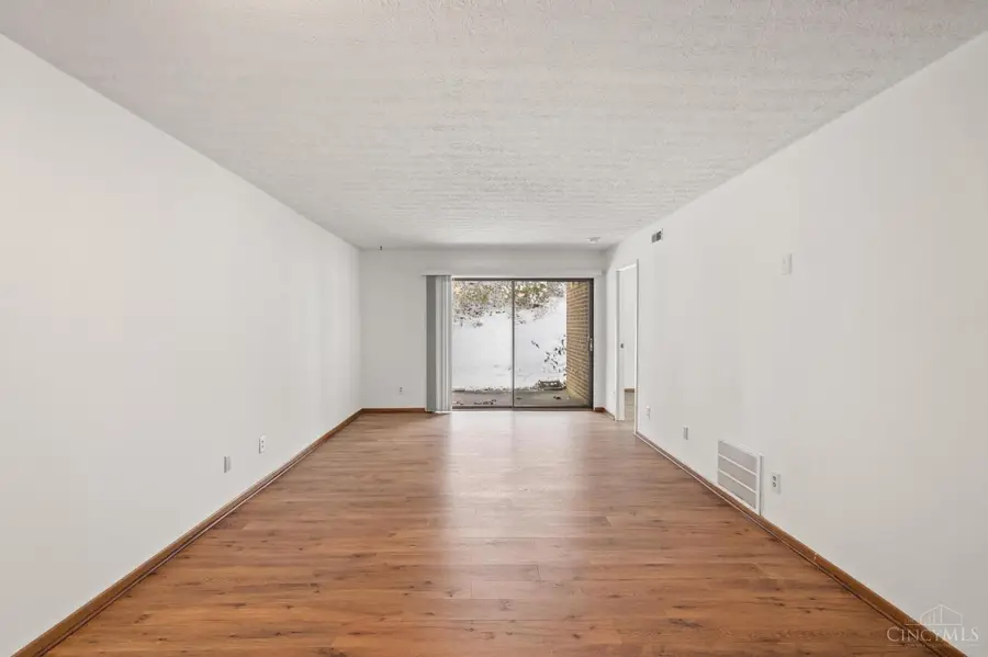 3505 West Fork Road #20, Monfort Heights, OH 45211 - Image #3