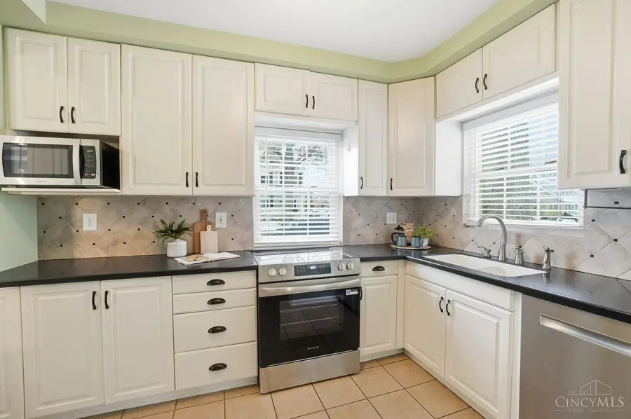 3935 Eileen Drive, Cincinnati, OH 45209 - Image #3