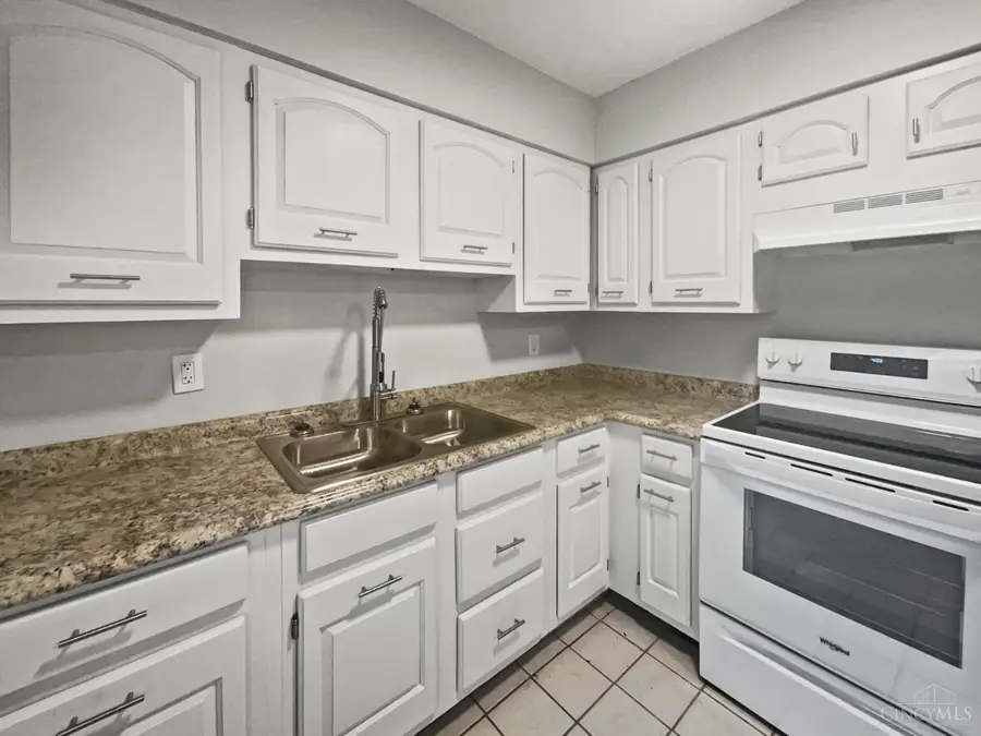 8265 Haskell Drive, Colerain Township, OH 45239 - Image #2