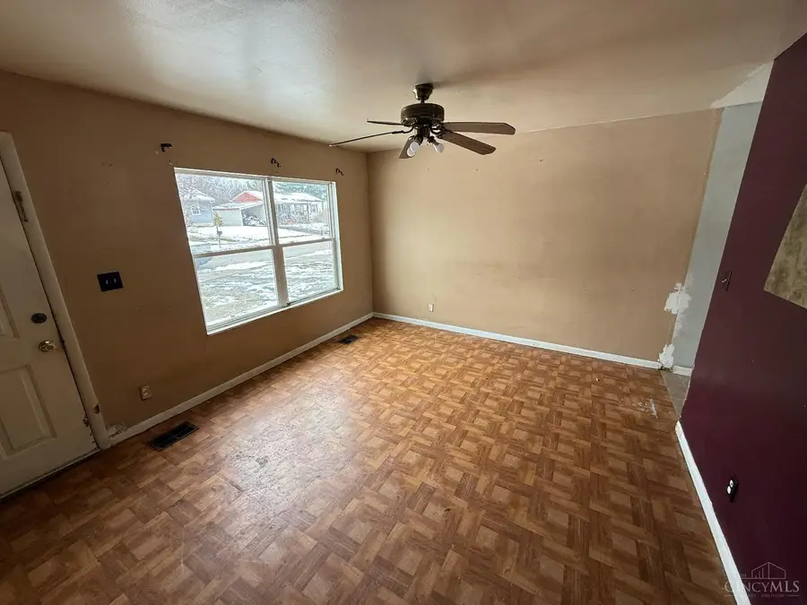 465 Glenrose Lane, Union Township, OH 45244 - Image #2