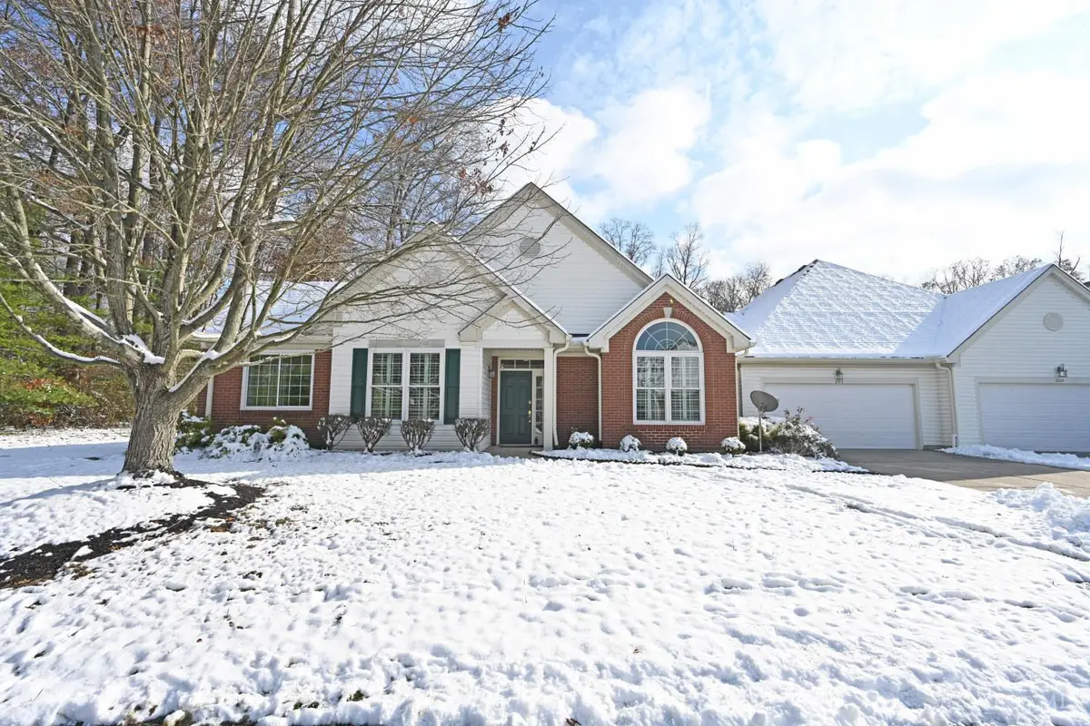 2104 Traverse Creek Drive, Mount Repose, OH 45150 - Image #1