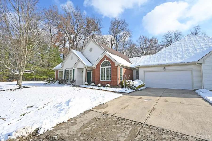 2104 Traverse Creek Drive, Mount Repose, OH 45150 - Image #3