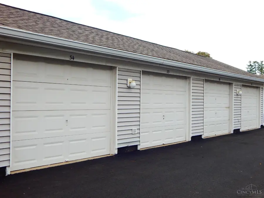 210 Carrington Place #104, Loveland, OH 45140 - Image #3