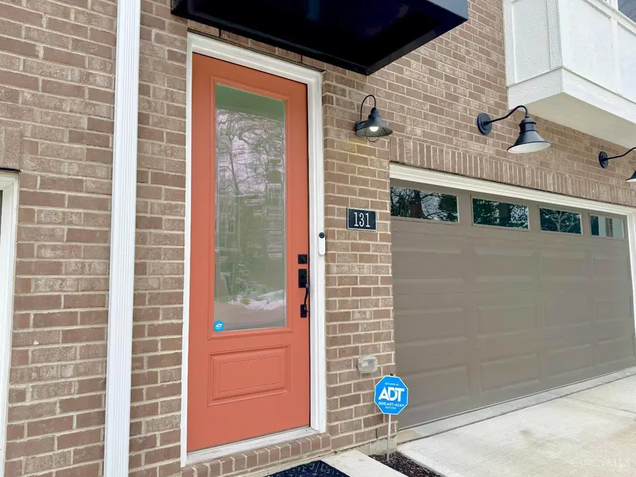 131 Blossom View Drive, Loveland, OH 45140 - Image #2