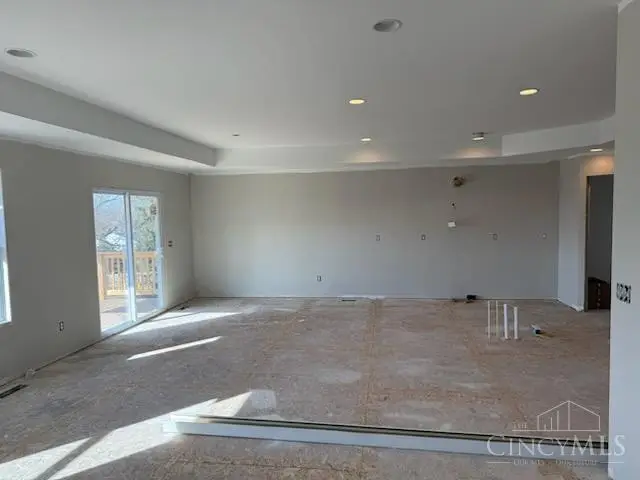 1325 Peregrine Way, Hamilton, OH 45013 - #3