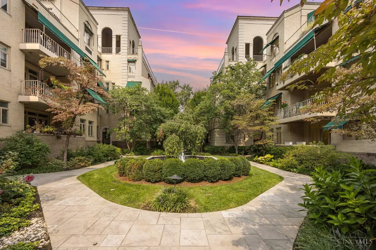 2374 Madison Road #E2F, Cincinnati, OH 45208 - #1