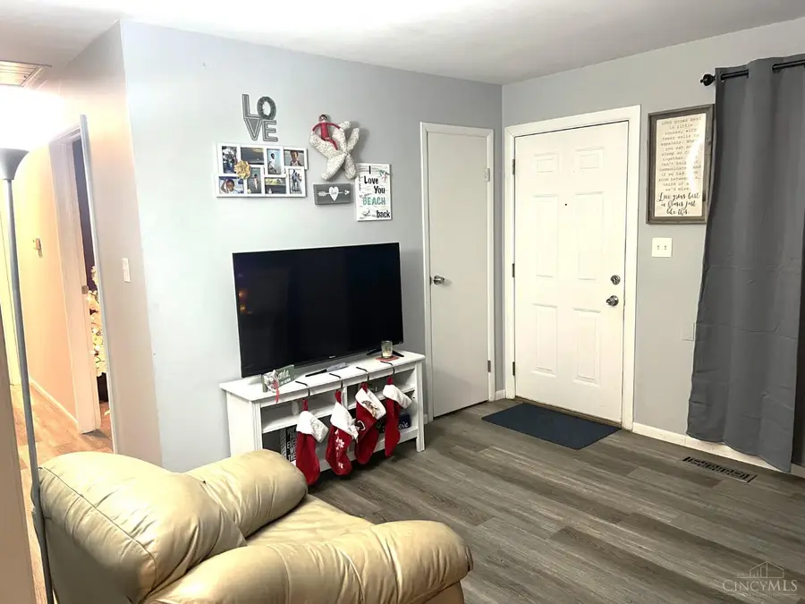 6405 Ravena Drive, Fairfield Township, OH 45011 - Image #3