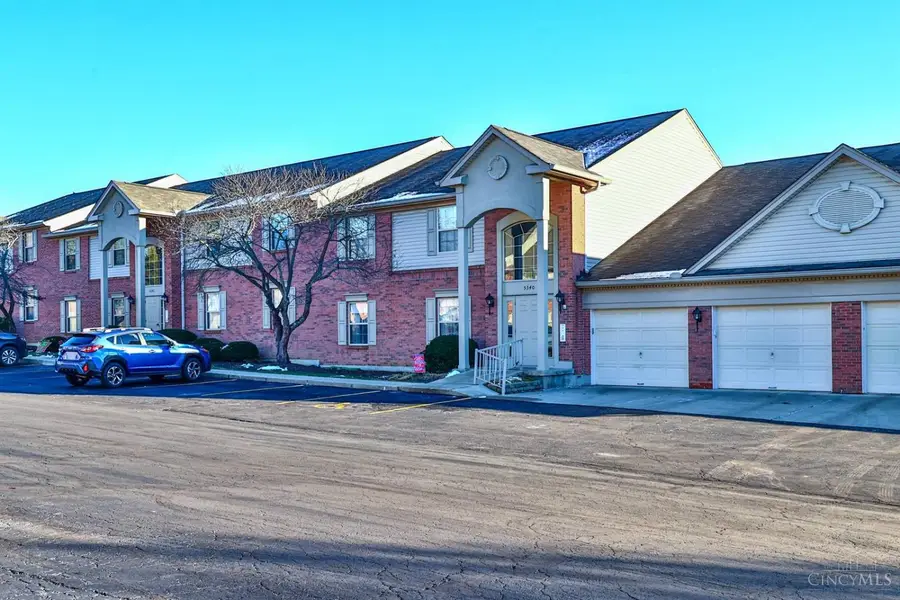 5340 Meadow Walk Lane #4W, Green Township, OH 45247 - Image #2