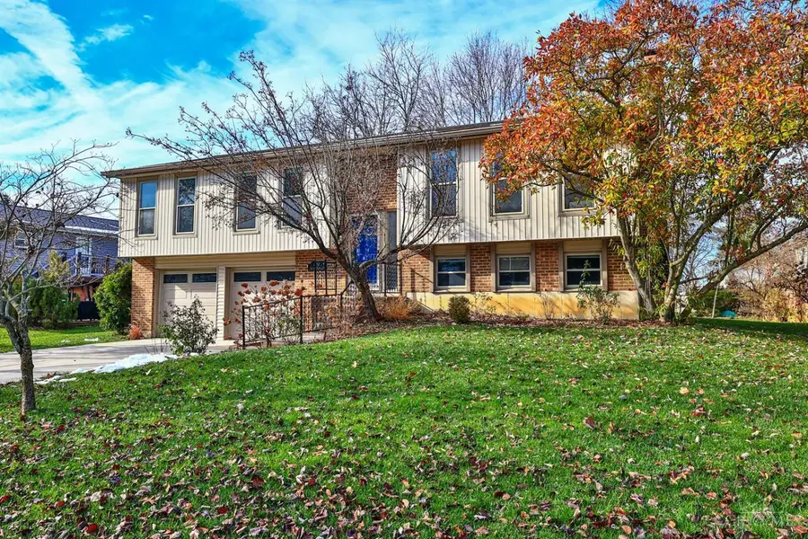 4191 Fox Hollow Drive, Blue Ash, OH 45241 - Image #2