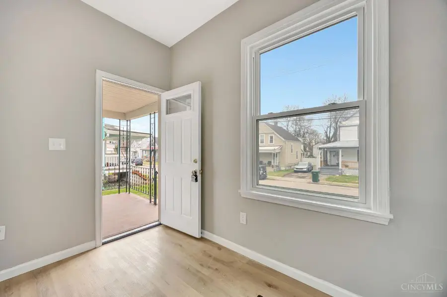 5320 Ward Street, Cincinnati, OH 45227 - Image #2