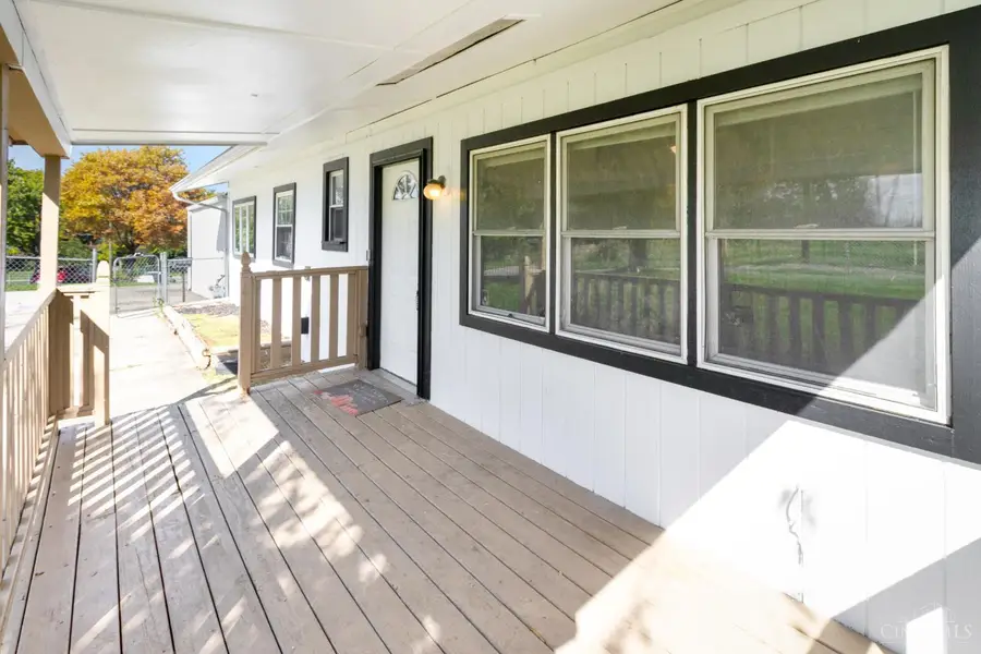 9500 Ridgemoor Avenue, Northbrook, OH 45231 - Image #3