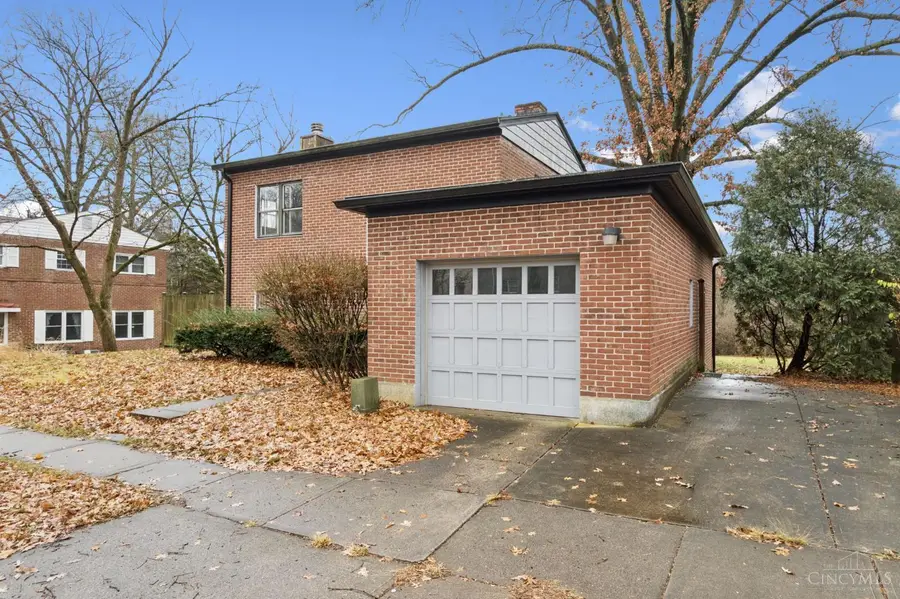 84 Burley Circle, Cincinnati, OH 45218 - Image #2