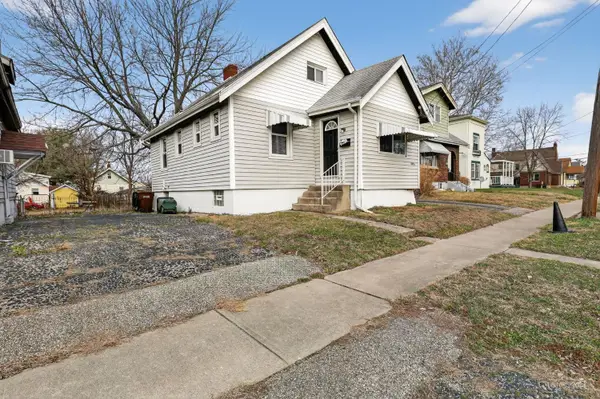 1806 Sterling Avenue, North College Hill, OH 45239