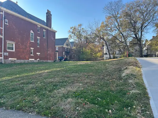 1007 Seton Avenue, Cincinnati, OH 45205