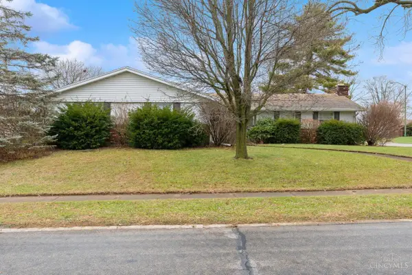 1379 Honeysuckle Drive, Fairborn, OH 45324