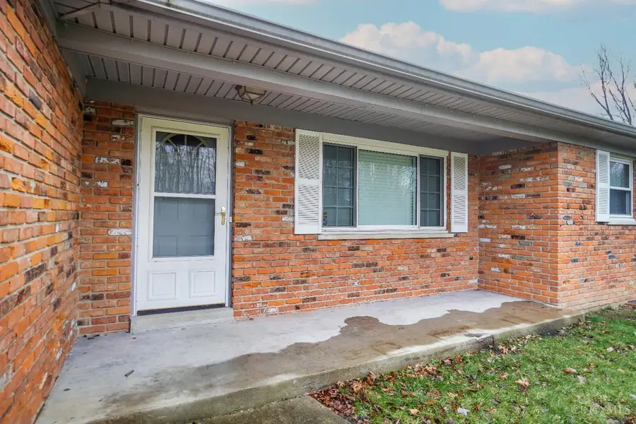 5898 Milburne Drive, Mount Repose, OH 45150 - Image #2