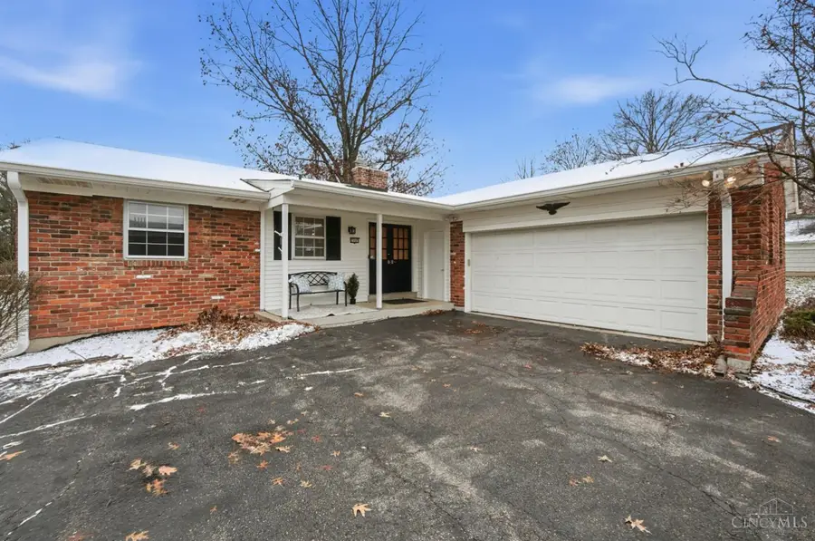 7945 Pfeiffer Road, Montgomery, OH 45242 - Image #3