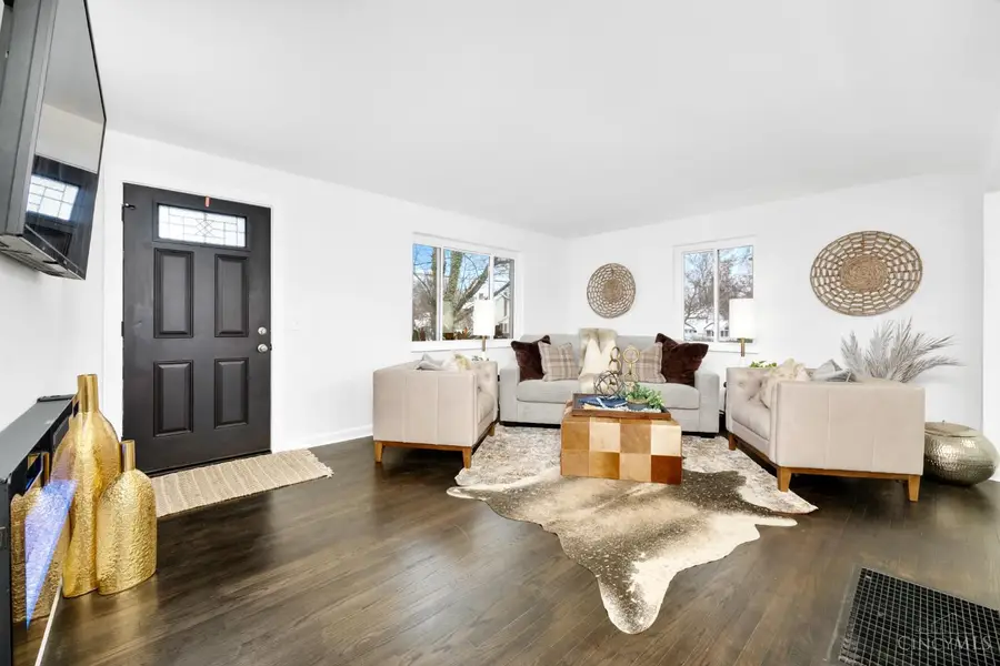 2493 Downing Drive, Cincinnati, OH 45208 - Image #3