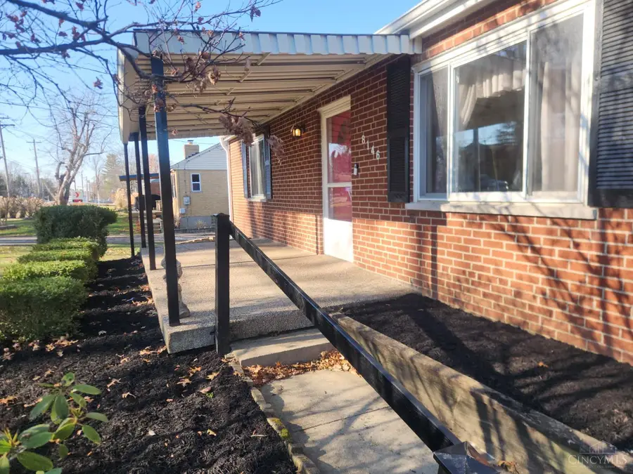 8146 Clough, Cincinnati, OH 45244 - Image #2
