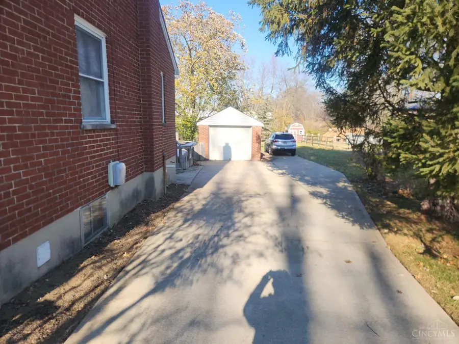 8146 Clough, Cincinnati, OH 45244 - Image #3