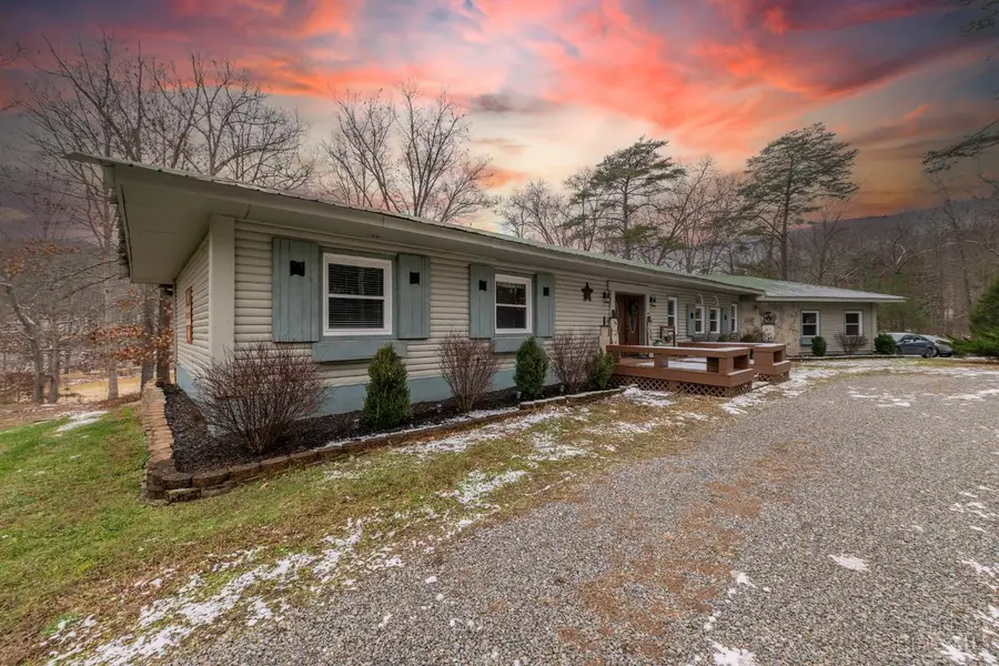 1056 Nace Corner Road, Latham, OH 45646 - Image #2