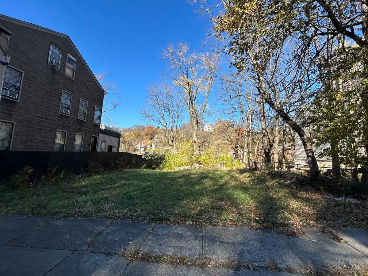 2147 Rice Street, Cincinnati, OH 45214 - Image #1