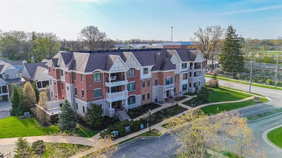 9506 Park Manor Boulevard #104, Cincinnati, OH 45242 - Image #2