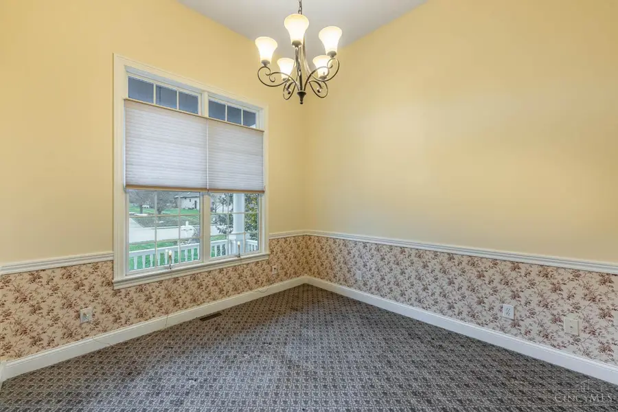 914 Hickory Trail Drive, Wilmington, OH 45177 - Image #3