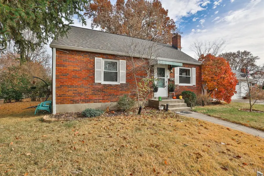 9384 Lark Court, Blue Ash, OH 45242 - Image #2