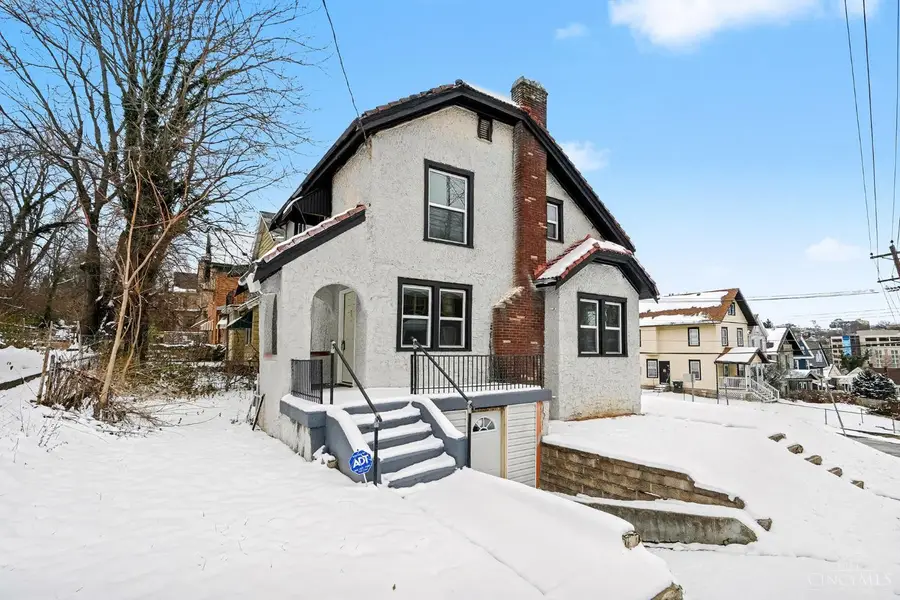 336 Dorchester Avenue, Cincinnati, OH 45219 - Image #2