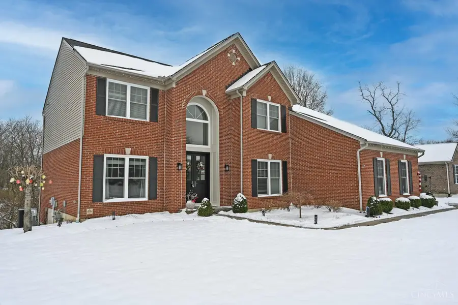 6681 Tree View Drive, Liberty Township, OH 45044 - Image #2