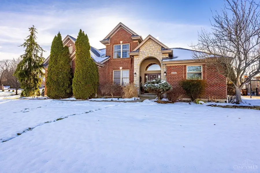 6521 Greenoak Drive, Cincinnati, OH 45248 - Image #2