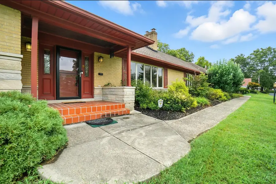 1398 Colonial Drive, Covedale, OH 45238 - Image #2