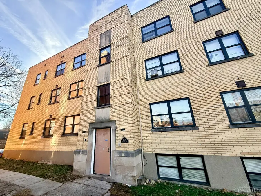 2334 Kemper Lane, Cincinnati, OH 45206 - Image #3