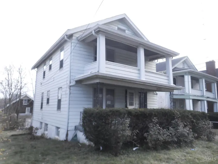 2124 Highland Avenue, Cincinnati, OH 45219 - Image #2