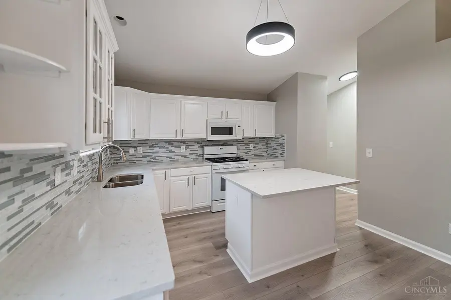 11570 Rose Lane, Springdale, OH 45246 - Image #3